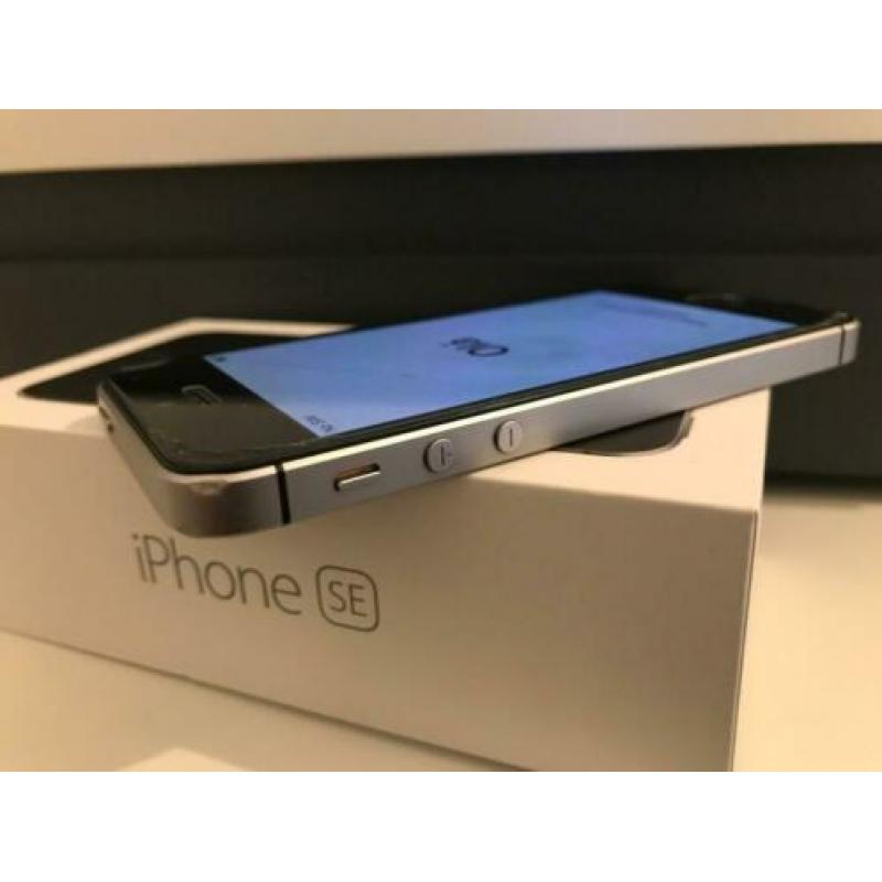 Apple iPhone SE 16GB Zwart