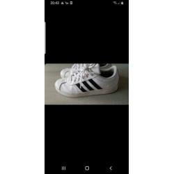 Mega gave adidas gympen maat 36.5 zo gaaf