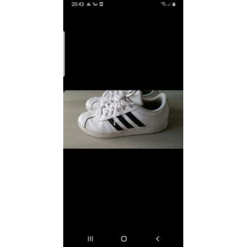 Mega gave adidas gympen maat 36.5 zo gaaf