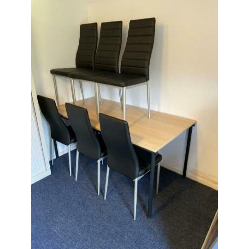 Vergadertafel met 6 stoelen