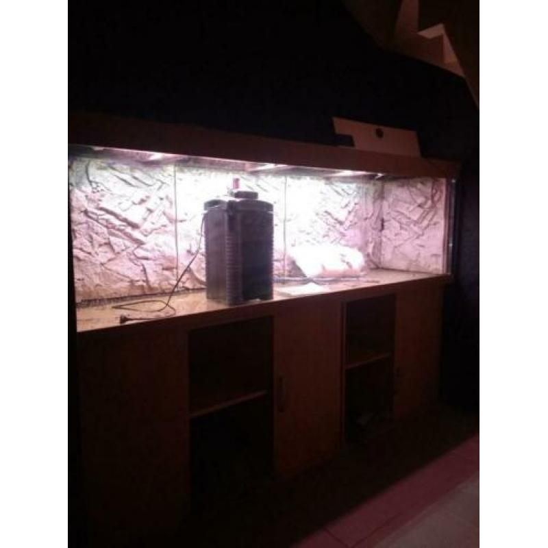 Aquarium 2 meter incl kast,pomp, thermostaat, Led verlichtin