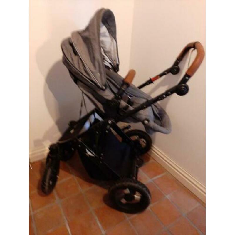 Slee 3 in 1 kinderwagen incl Autostoel en alle extra's