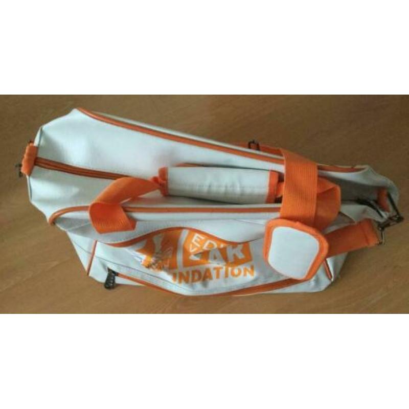 Sporttas met handtekening Edwin van der Sar