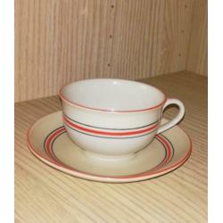 Deens antiek thee servies van porselein.