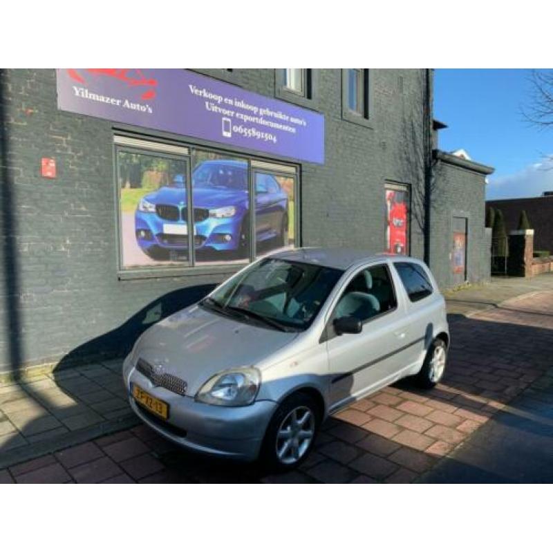 Toyota Yaris 1.0 16v VVT-i Linea Sol