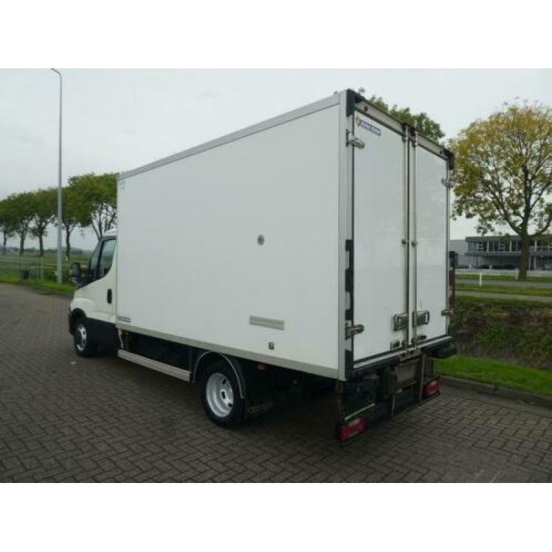IVECO DAILY 35C13 dag/nacht koelwagen