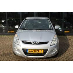 Hyundai i20 1.2i DynamicVersion *Airco* (bj 2009)