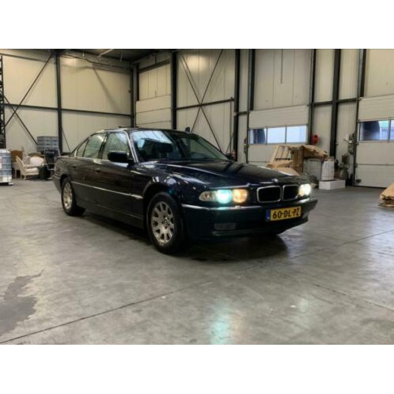 BMW 7-Serie 3.5 I 735 AUT 1999 Blauw