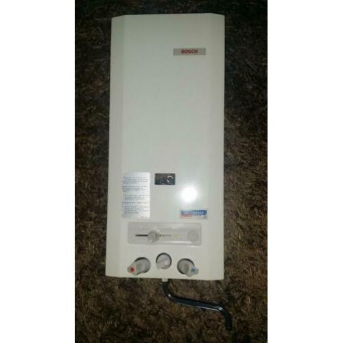 BOSCH W135 KD2 keukengeiser met afvoeraansluiting