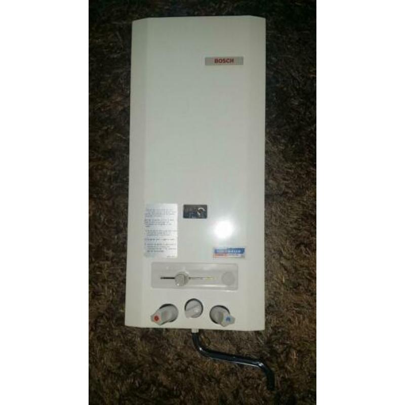 BOSCH W135 KD2 keukengeiser met afvoeraansluiting