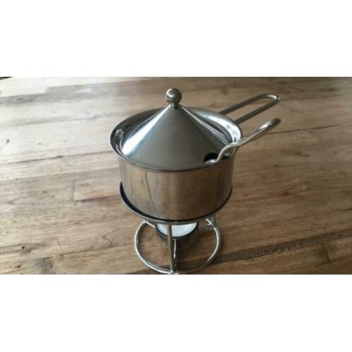 Satésaus saus fondue sauspannetjes