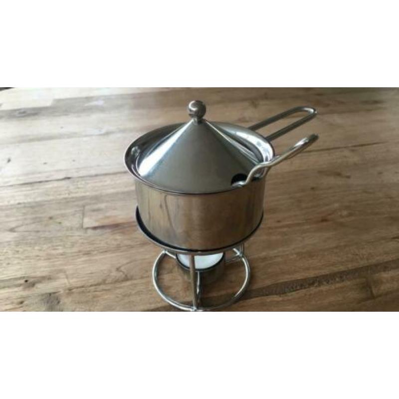 Satésaus saus fondue sauspannetjes