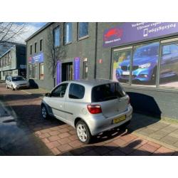 Toyota Yaris 1.0 16v VVT-i Linea Sol