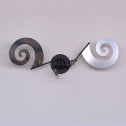 Van: 2265,- Voor: 850,- Maroeska Metz Arena design lamp