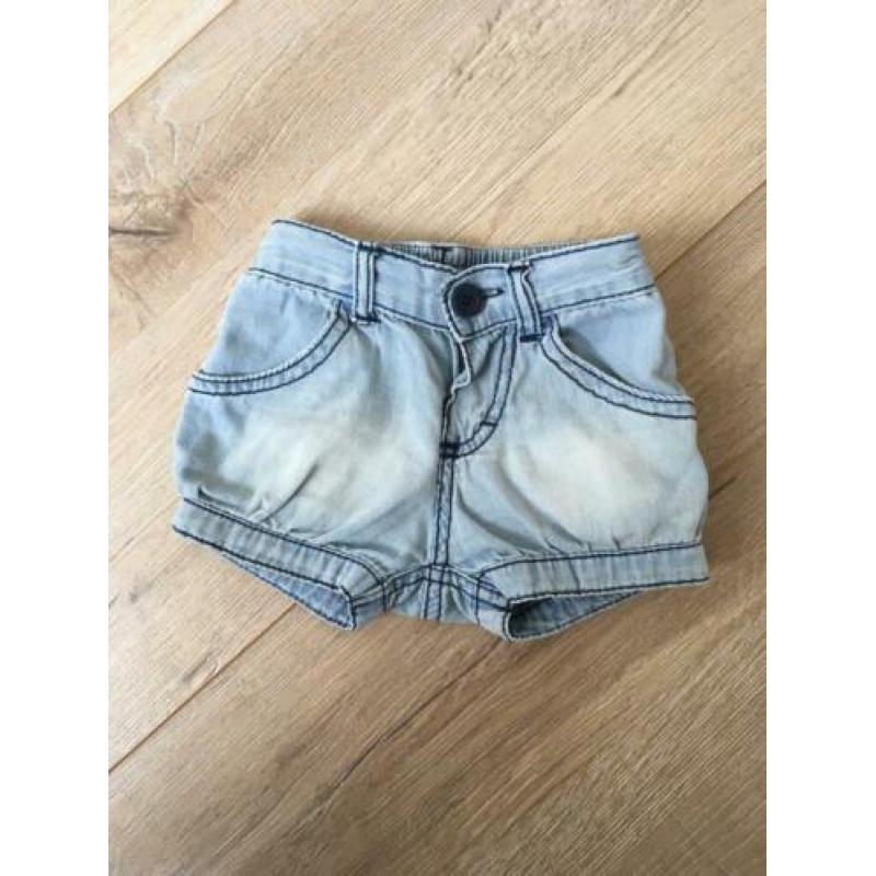 Feetje/ prenatal pakketje maat 68