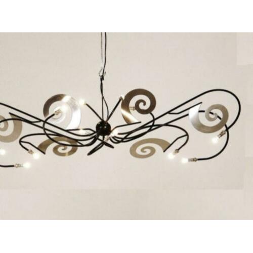 Van: 2265,- Voor: 850,- Maroeska Metz Arena design lamp
