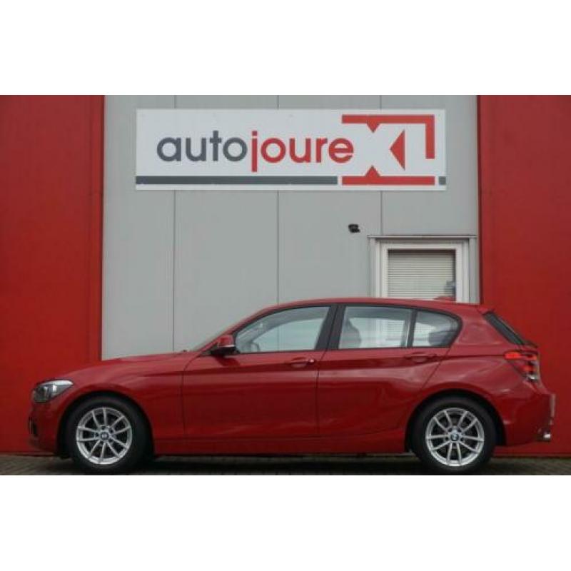 BMW 1 Serie 116d EDE Executive / leer / navigatie (bj 2015)