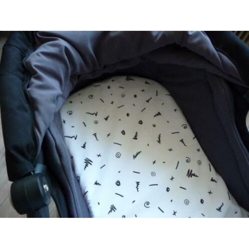 hoeslakentje kinderwagen