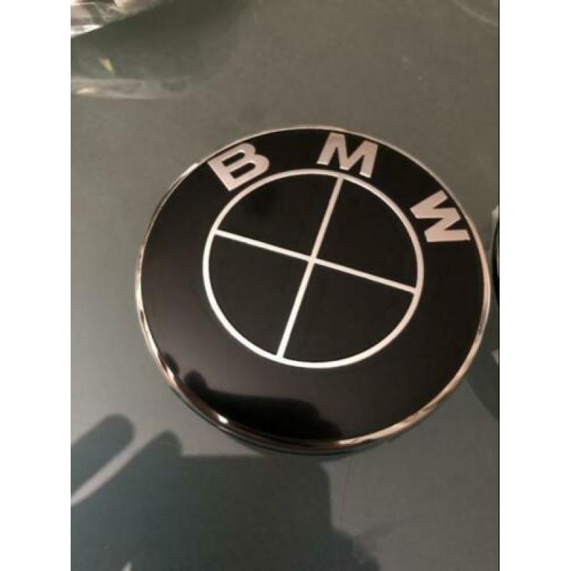 BMW emblemen zwart motorkap achterklep set! 1 3 5 7 serie X5
