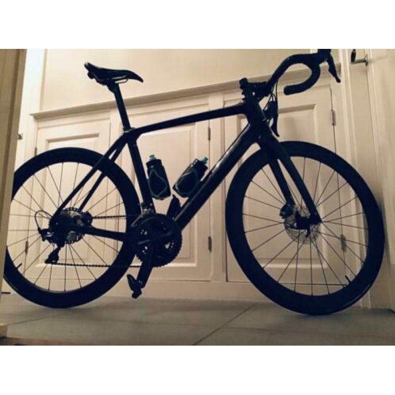Bianchi Infinito CV disc full carbon Ffwd F4d nw € 5.898,—