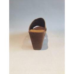 Sanita Wood Ennike Sandal Embossed Leather Yellow 37