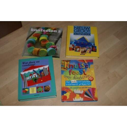 4 knutsel boeken