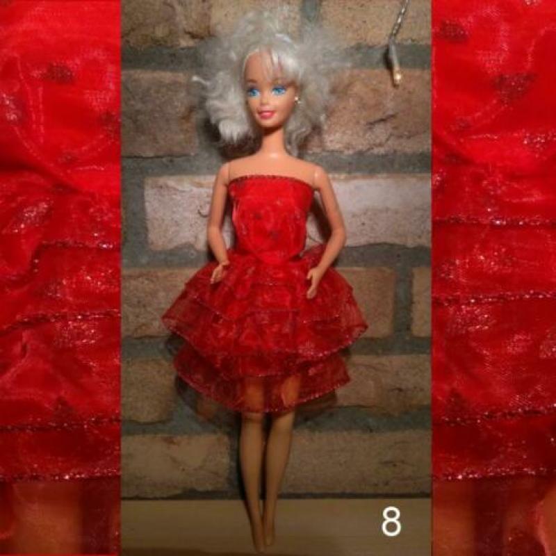 Jurken, kleding voor Barbiepop. Handwerk, handgemaakt