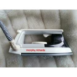 Reis stoomstrijkijzer Morphy Richards