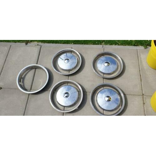 Wieldoppen met 13 inch sierringen