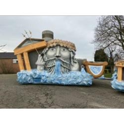 Carnavalswagen 2-delig voor grote groep met veel plek!