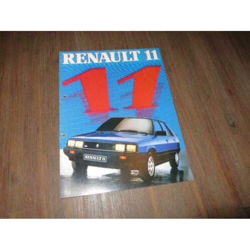 Renault folders 11 - 21 - Megane - Clio - 25 - Espace + 19