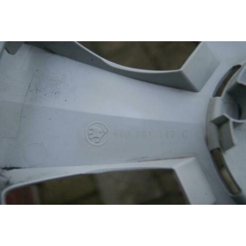 Wieldop Skoda Fabia 15 inch (Model 2)