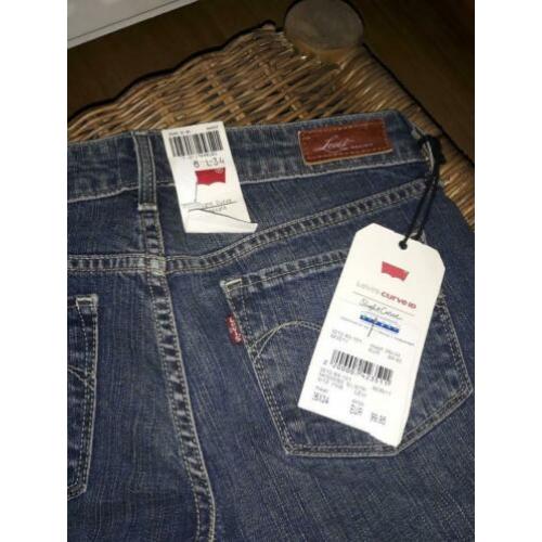 Nieuw Levi's curve id slight curve W26 l 34 Winkelprijs 99.9