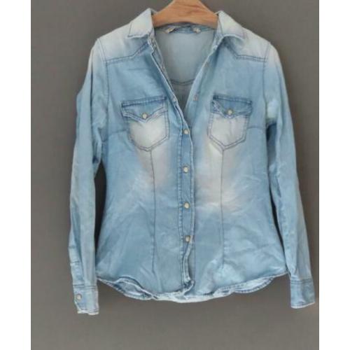 Zara Women blauwe denim blouse maat M