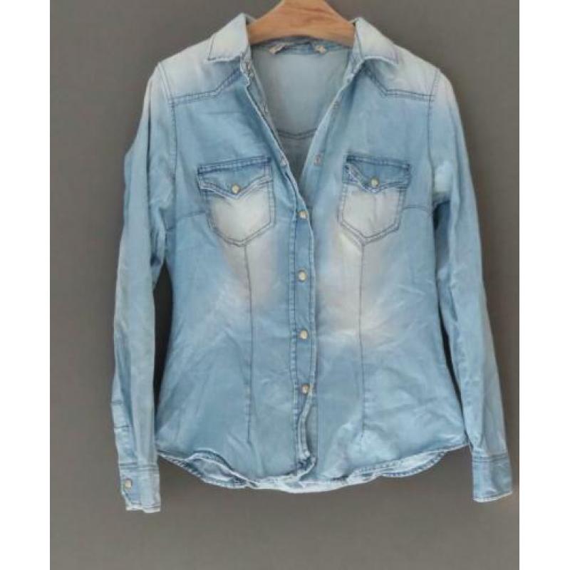 Zara Women blauwe denim blouse maat M
