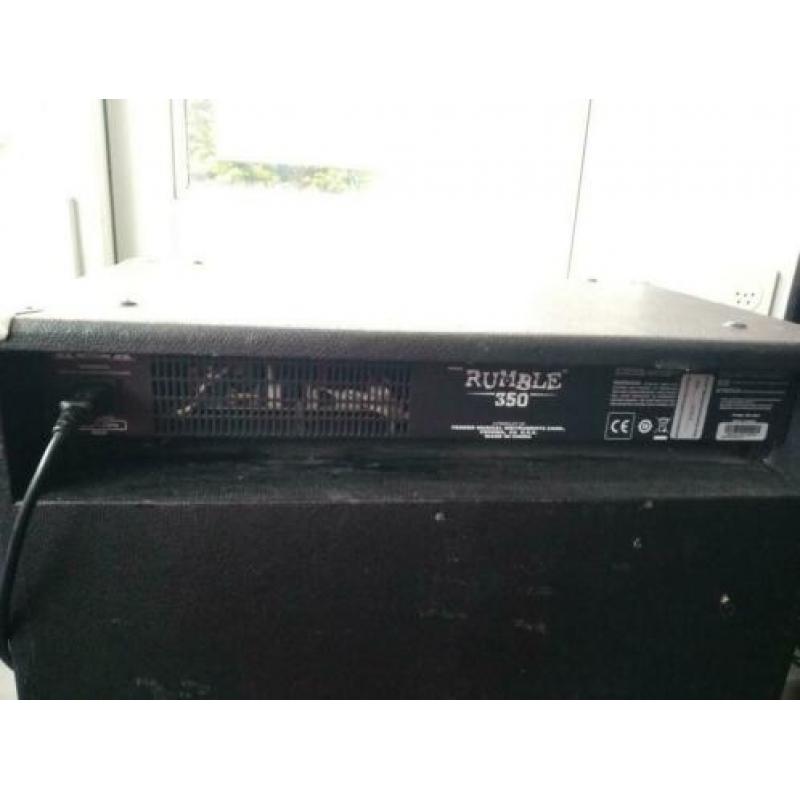 Fender Rumble 350 basversterker