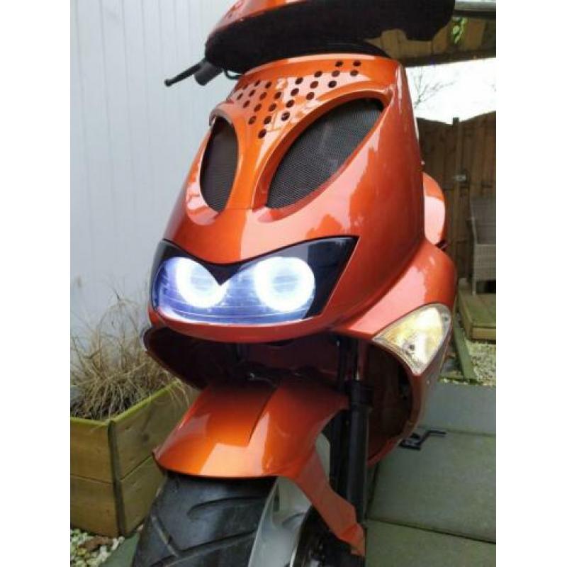 Aprilia SR50 Minarelli horizontaal lucht gekoeld als nieuw !