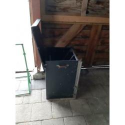 Onbeperkt voer/mineralen bak