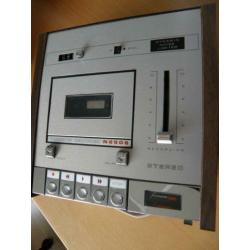 Philips Cassette Recorder N2506 met sterio microfoons