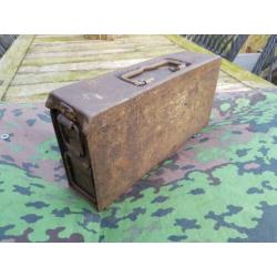 Duitse mg kist te koop, vlakke deksel