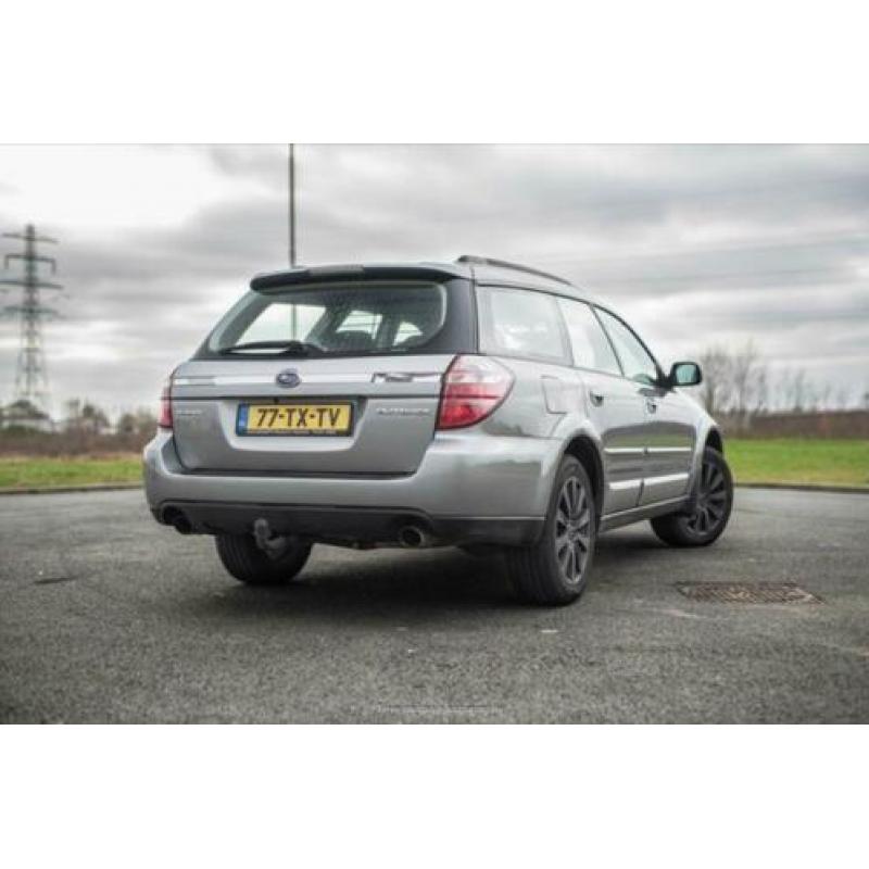 Subaru Legacy 2.5 Outback AWD 2007 Grijs
