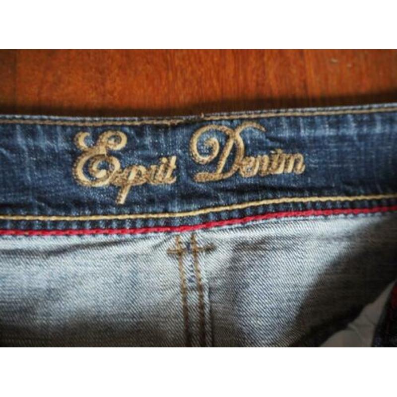 ESPRIT, kort spijkerrokje, maat 42.