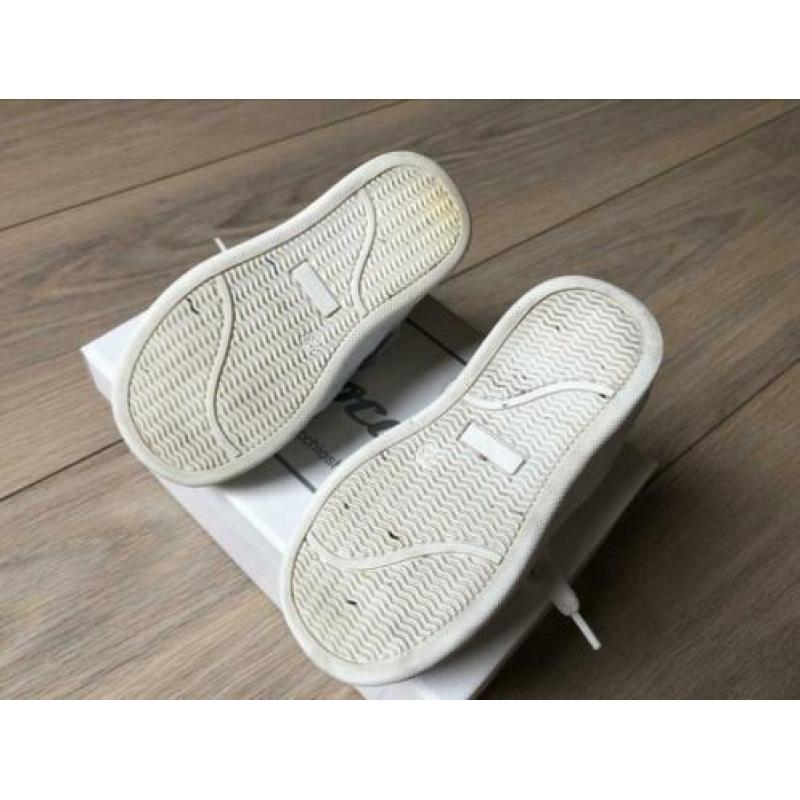 Pinocchio sneakers mt 23