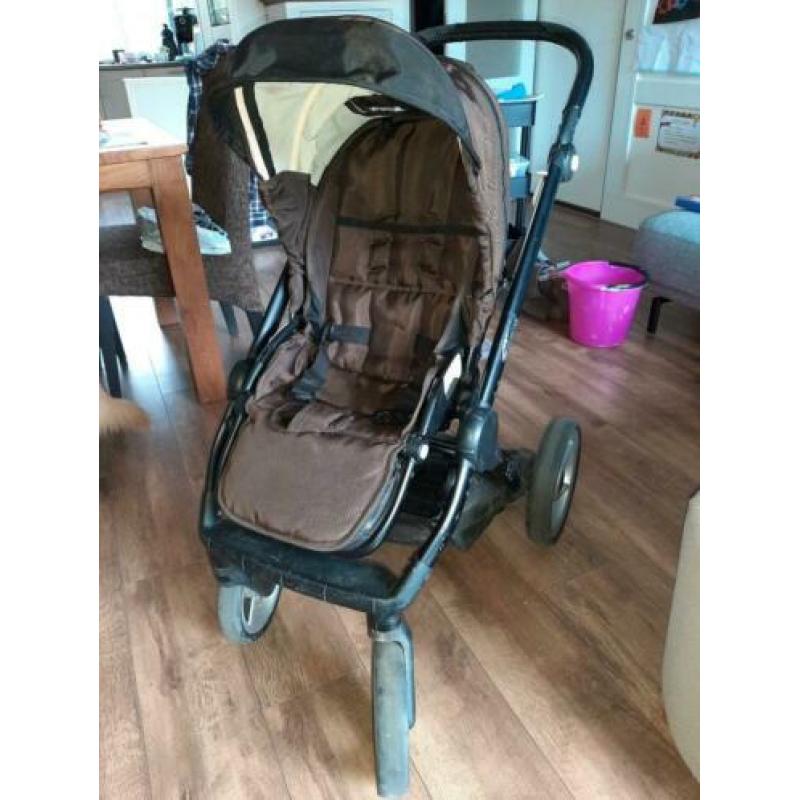 Kinderwagen incl buggy en andere items