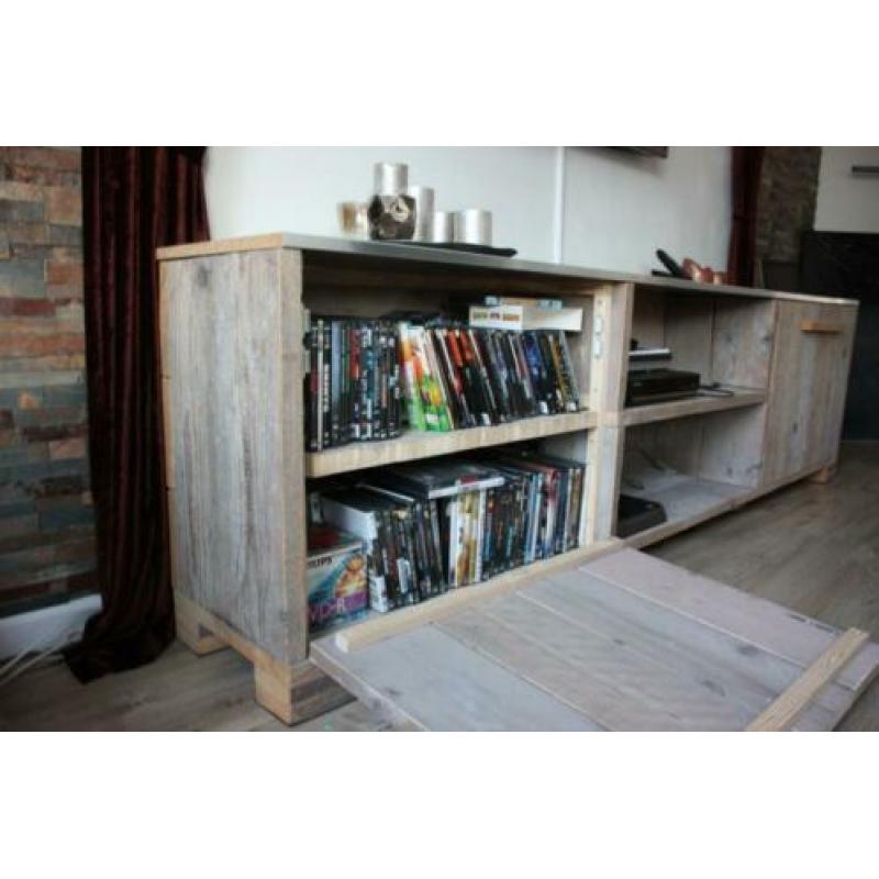 TV-meubel steigerhout