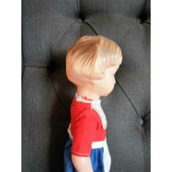 Meisjespop Kader. Zeldzaam. 39 cm. Gemodelleerd haar.