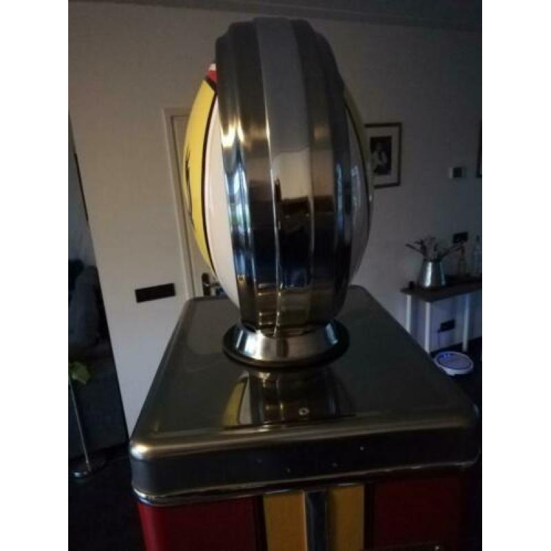 Ferrari benzinepomp vritrine mancave retro vintage globe