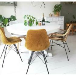 Kick kuipstoel velvet goud (50 euro per stuk)