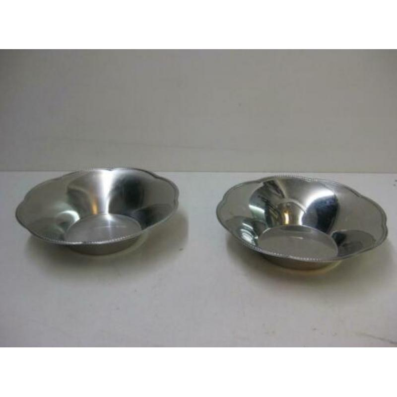 21 cm dia alessi schalen 2 stuks in 1 koop (10)