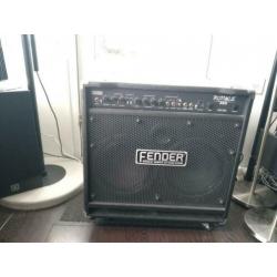 Fender Rumble 350 basversterker